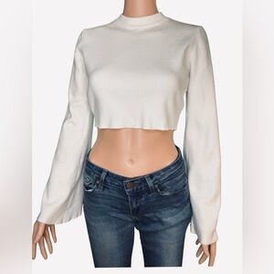 White Ribbed Long Sleeve Knit Crop Top Small